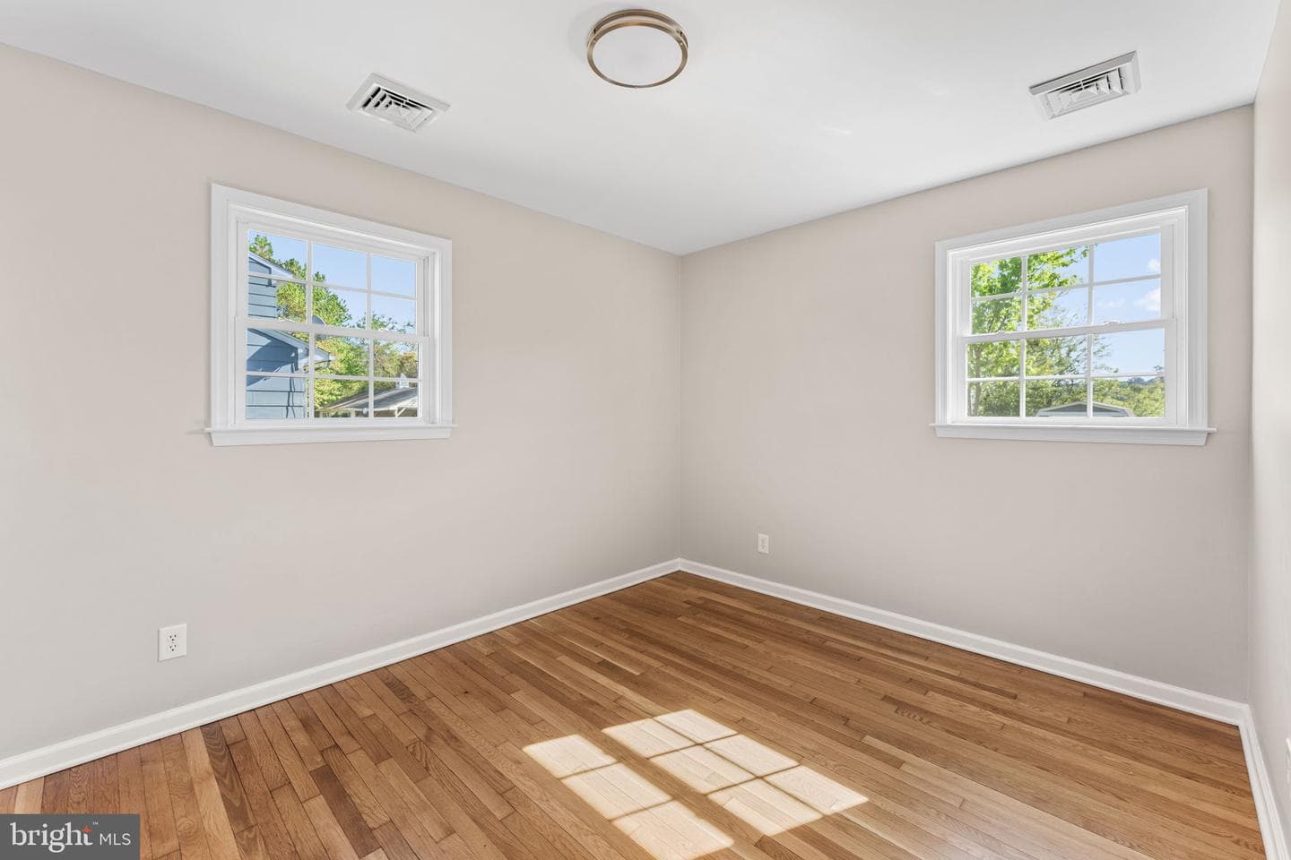 166 Rouzie Drive photo 17