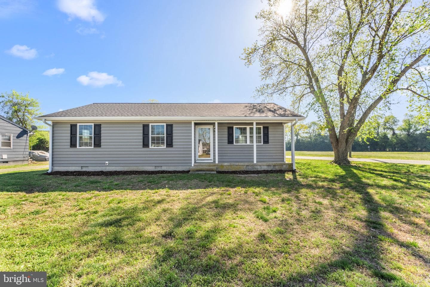 166 Rouzie Drive photo 2