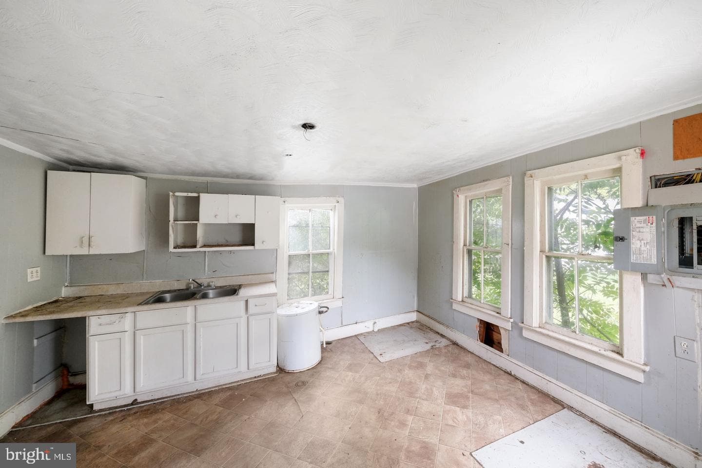 436 Duke Street photo 10