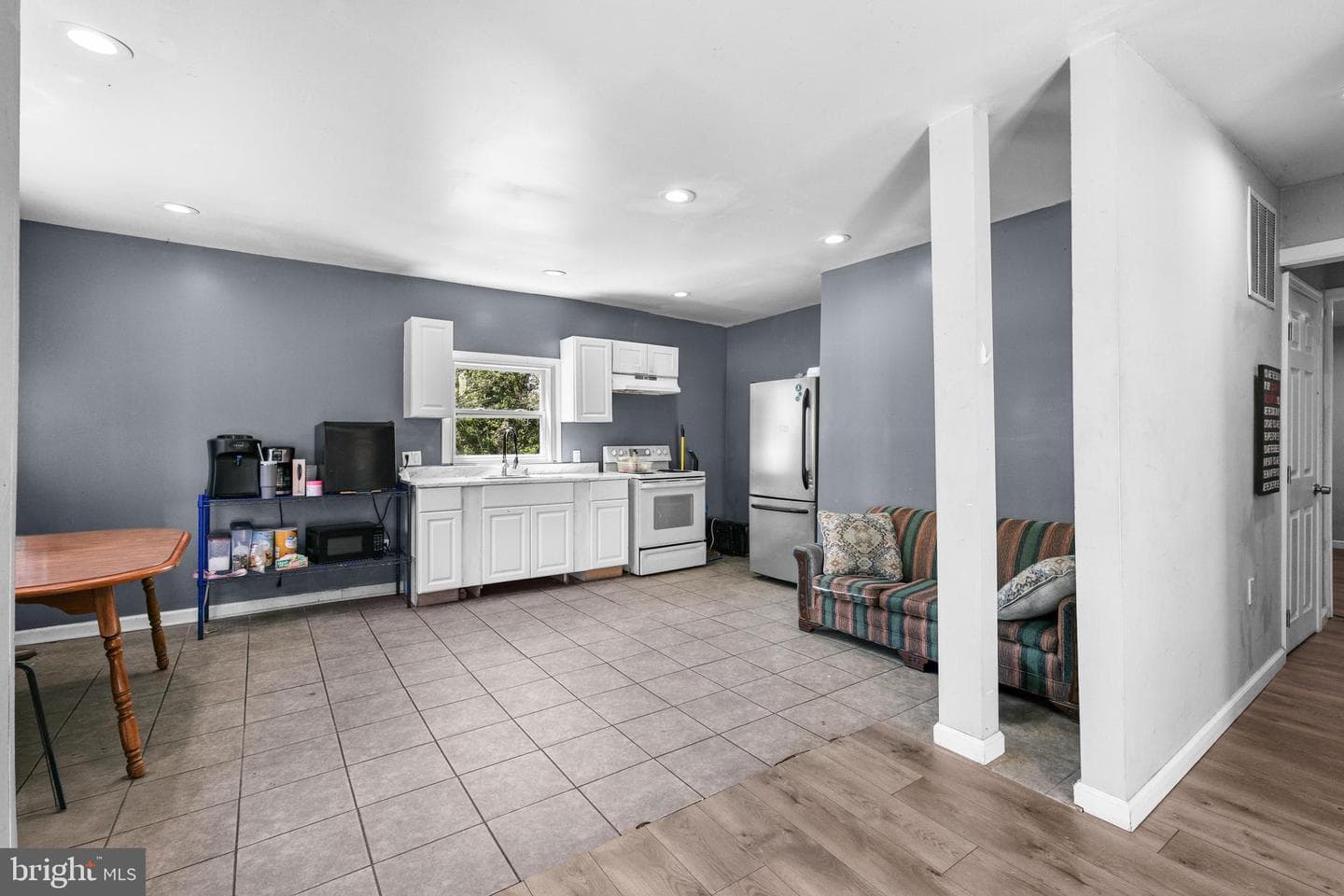 3991 Dunbrooke Rd photo 16