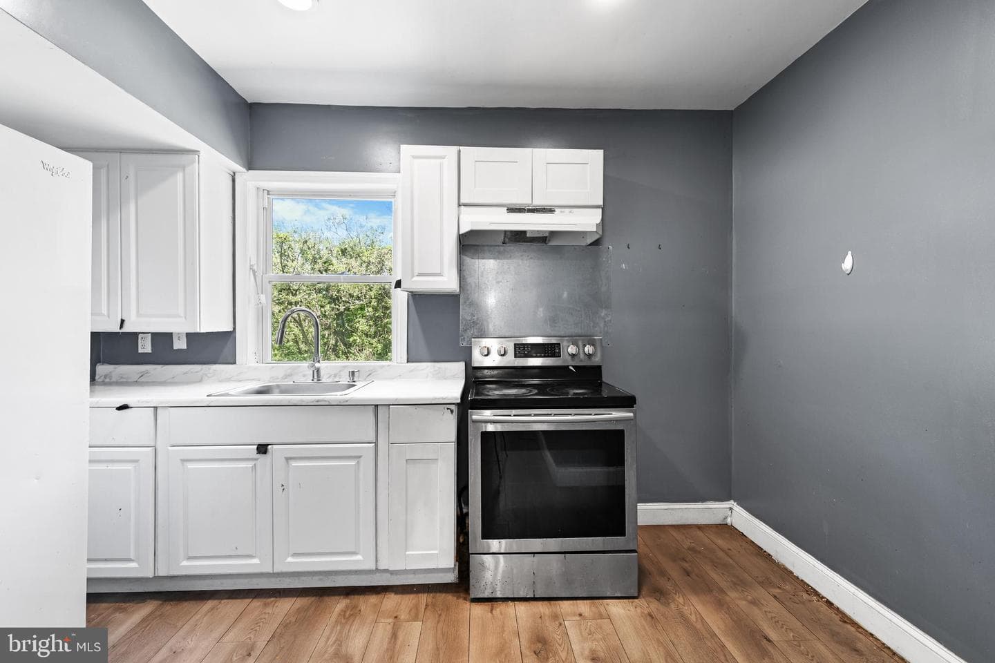 3991 Dunbrooke Rd photo 7
