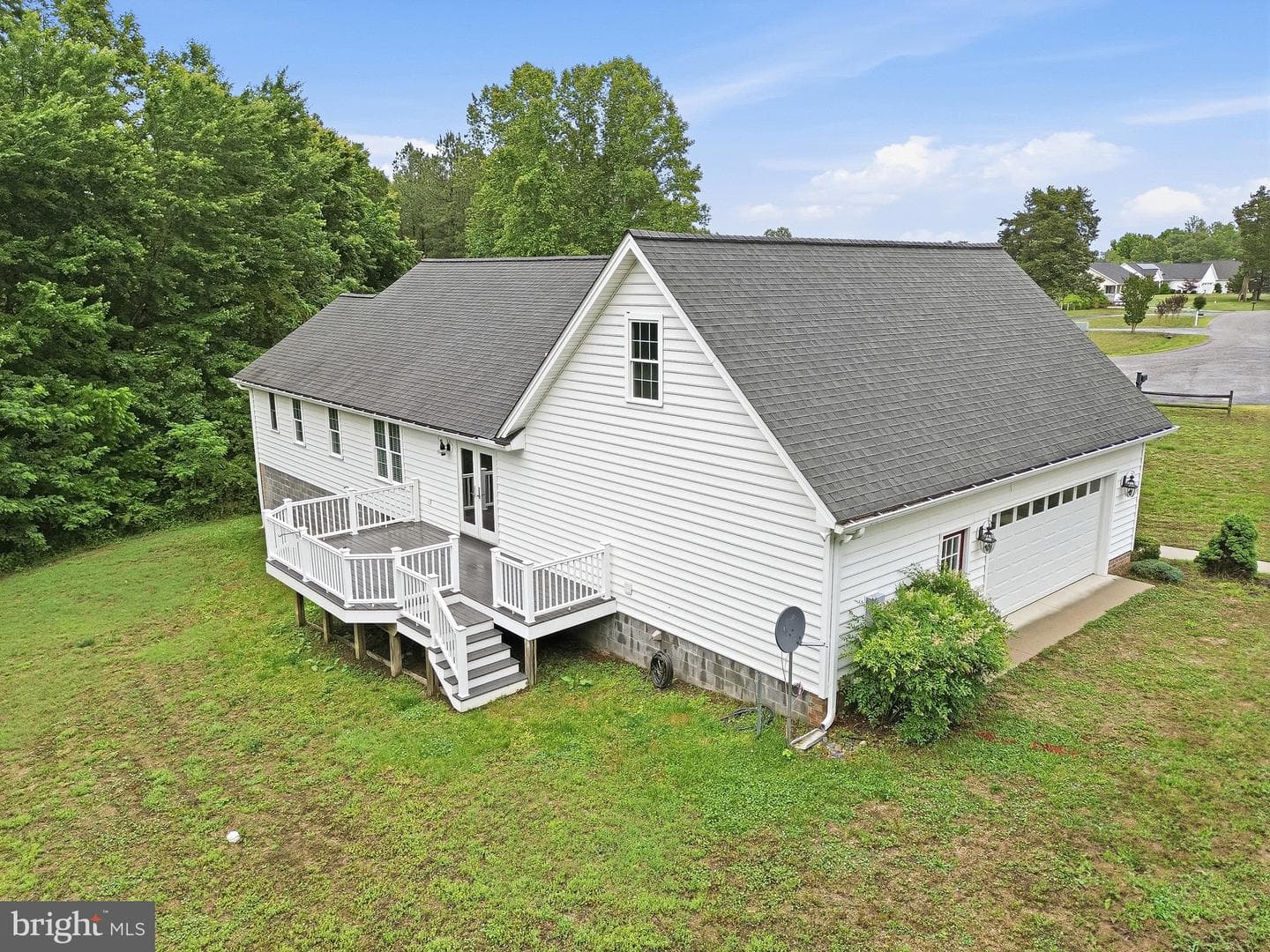 555 Clements Dr photo 41