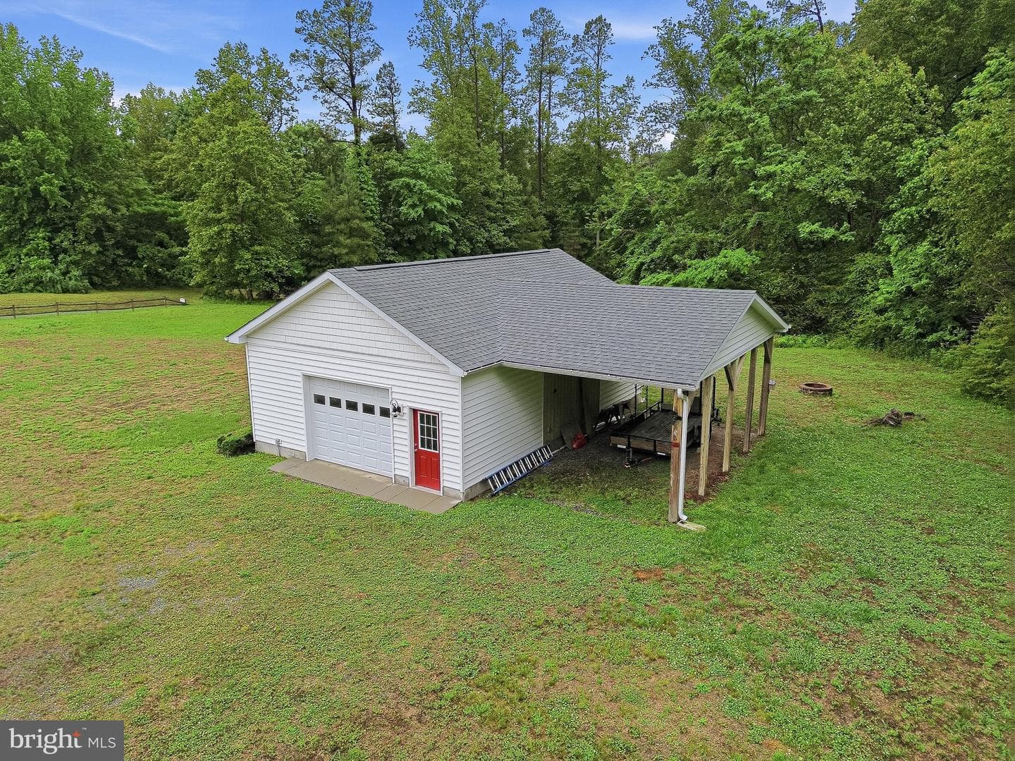 555 Clements Dr photo 44