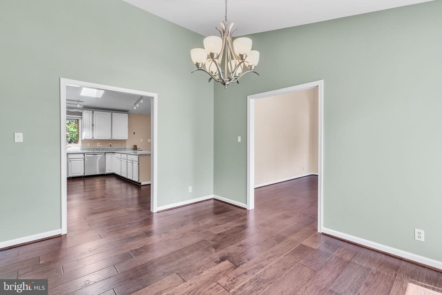 1120 Dillard Street photo 12