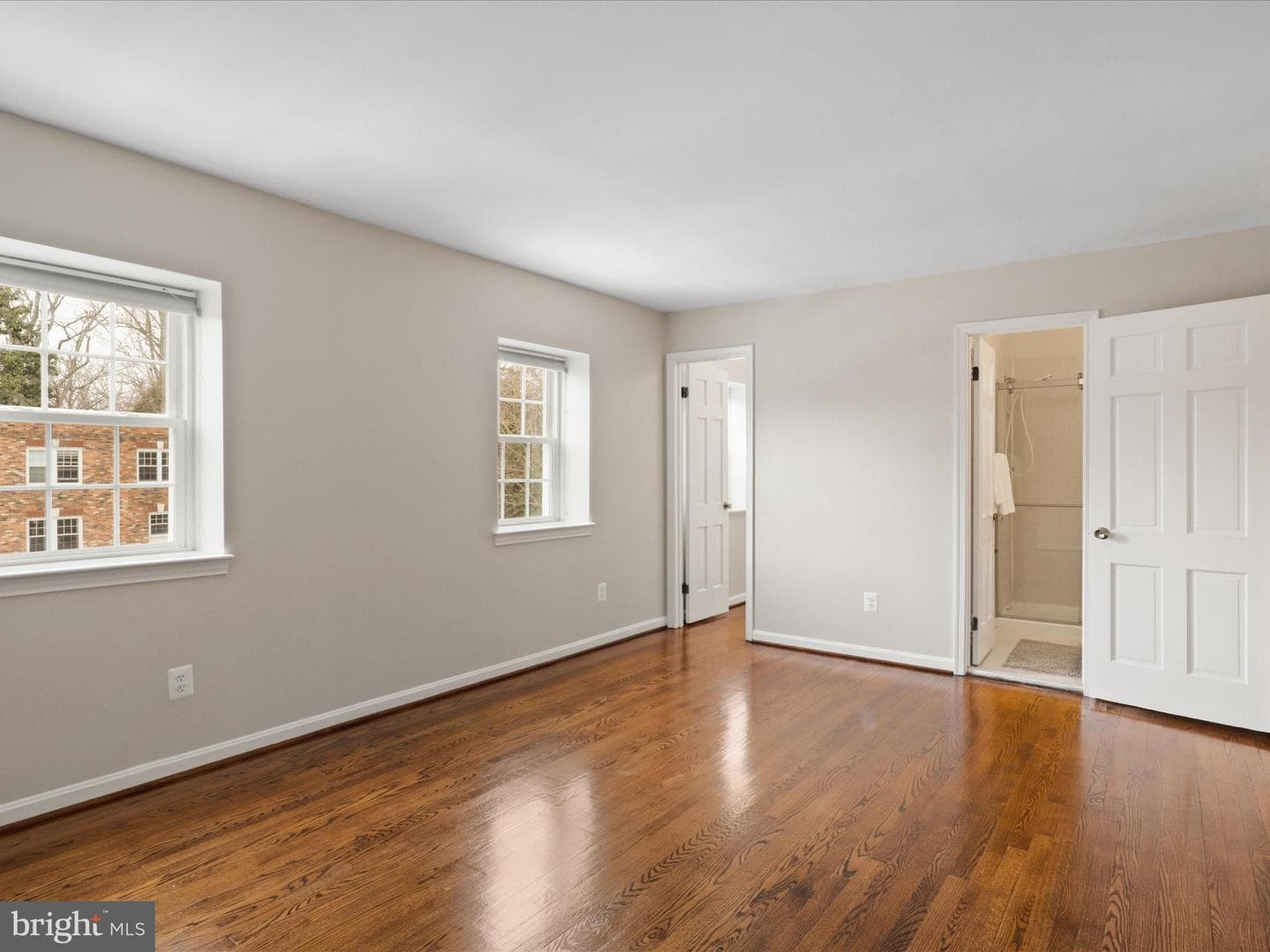 216 James Thurber Court photo 30