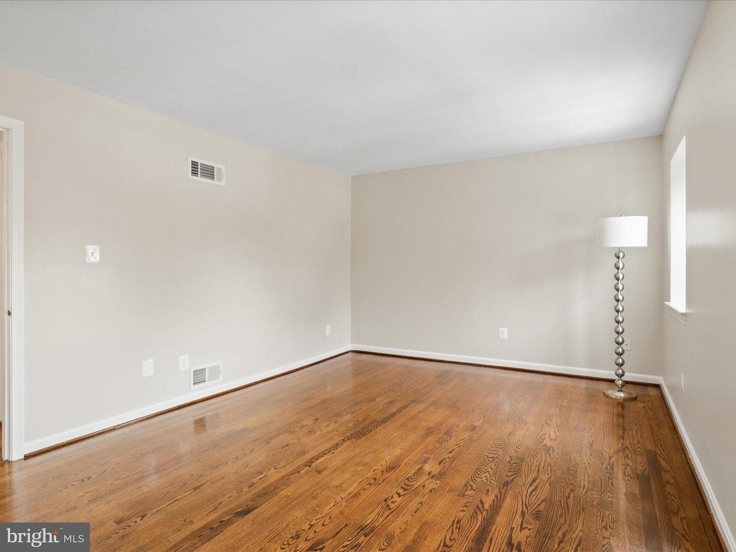 216 James Thurber Court photo 31