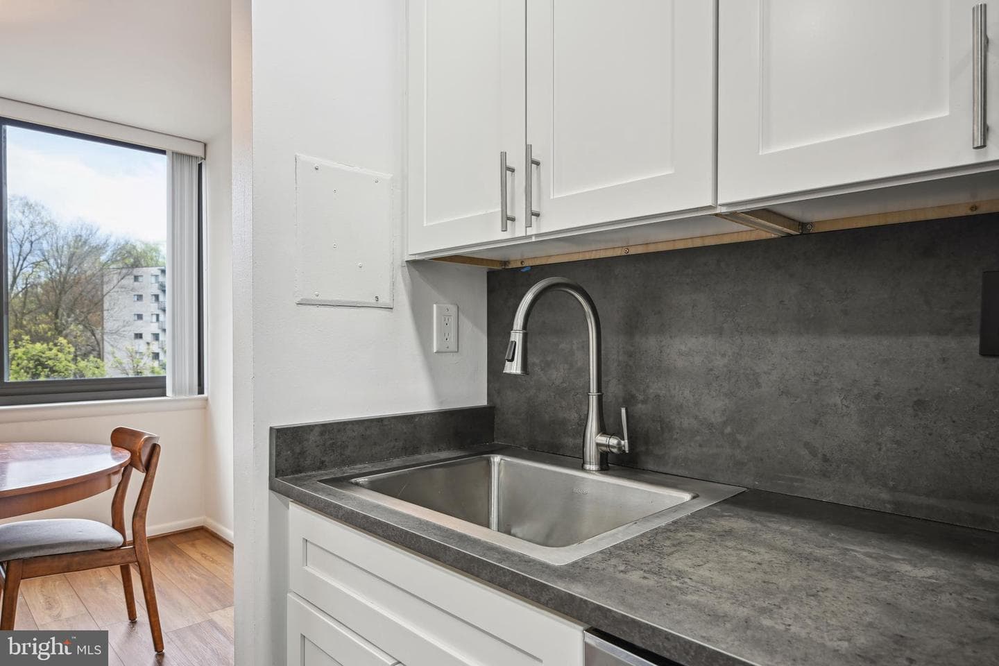 600 Roosevelt Blvd #512 photo 10