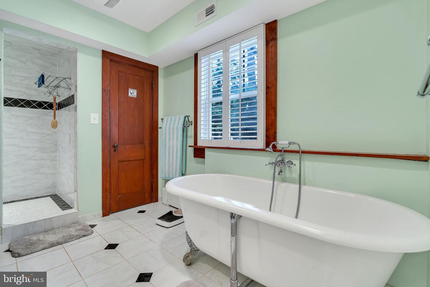 201 Cleave Drive photo 20