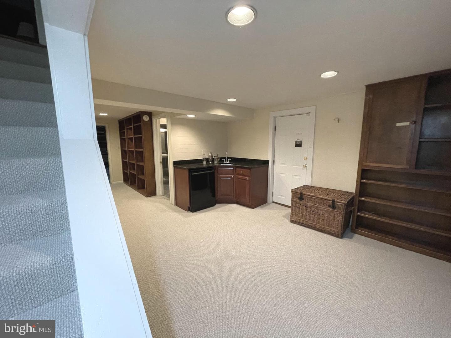 201 Cleave Drive photo 33