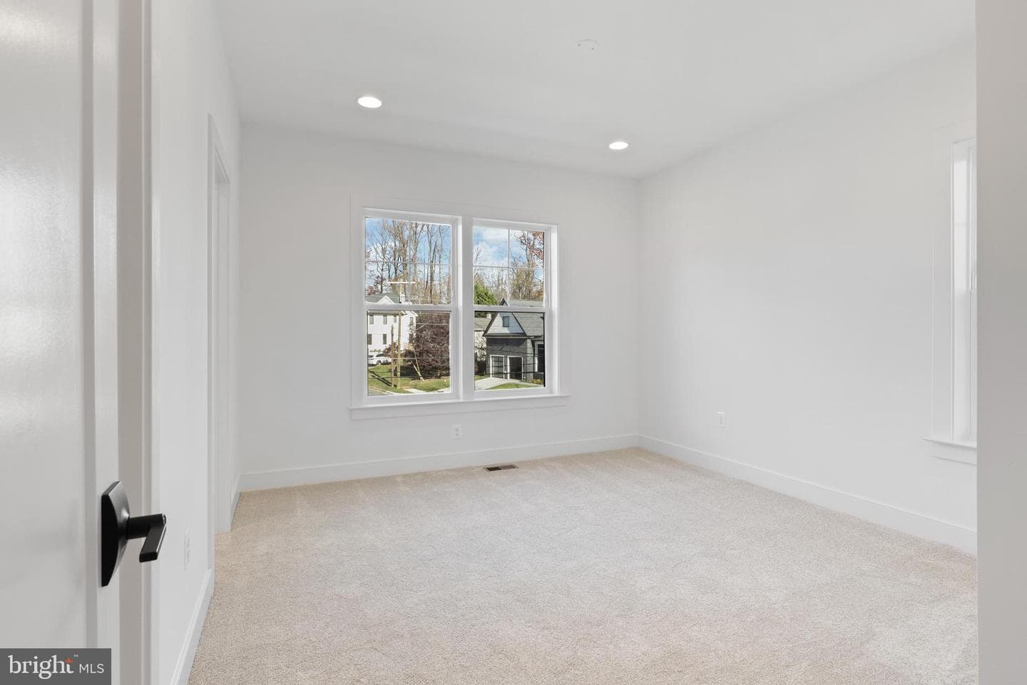 1000 N Sycamore Street photo 26