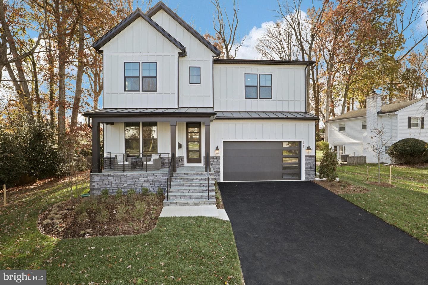 1000 N Sycamore Street photo 3