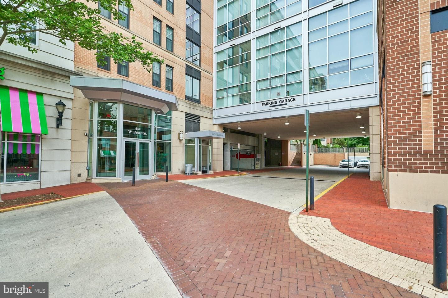 444 W Broad Street #409 photo 2