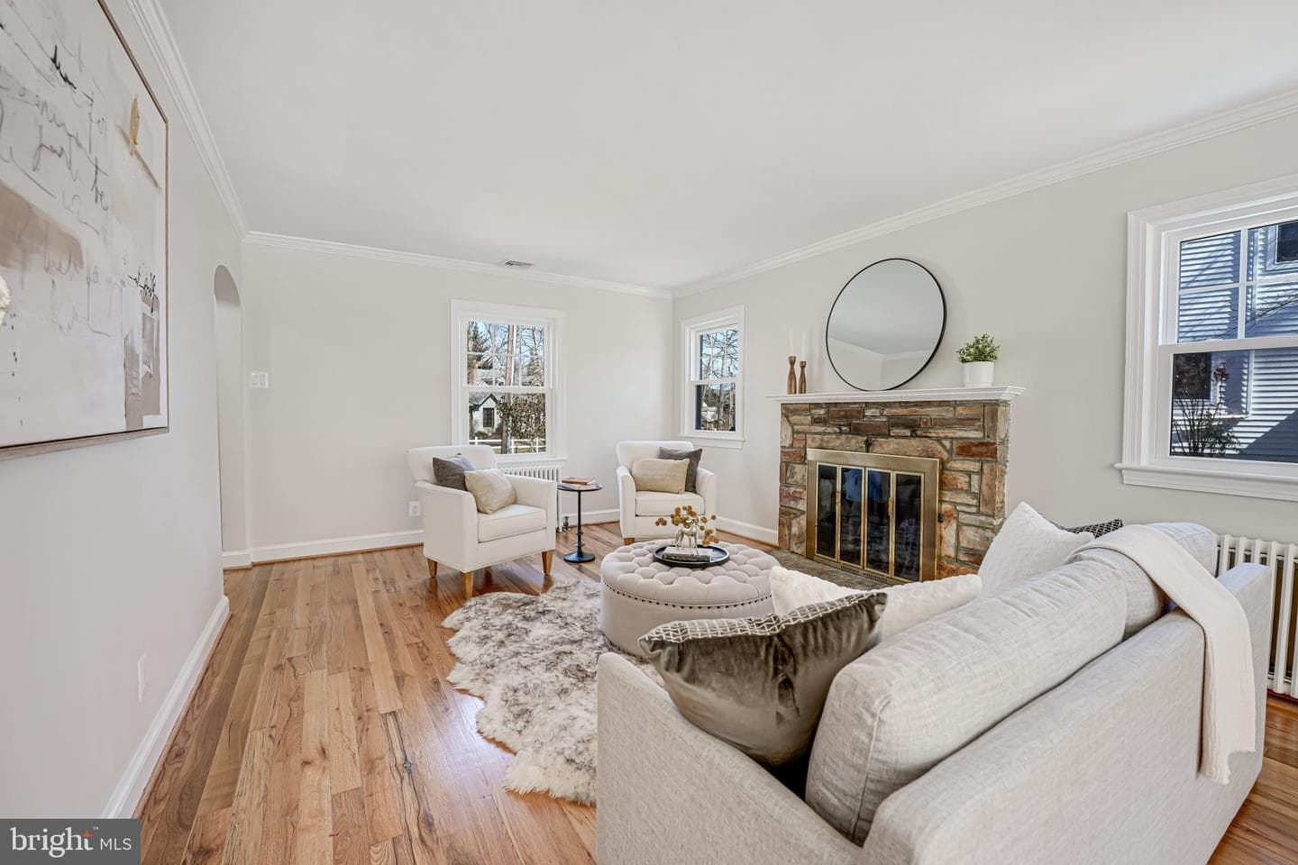 605 S Spring Street photo 4