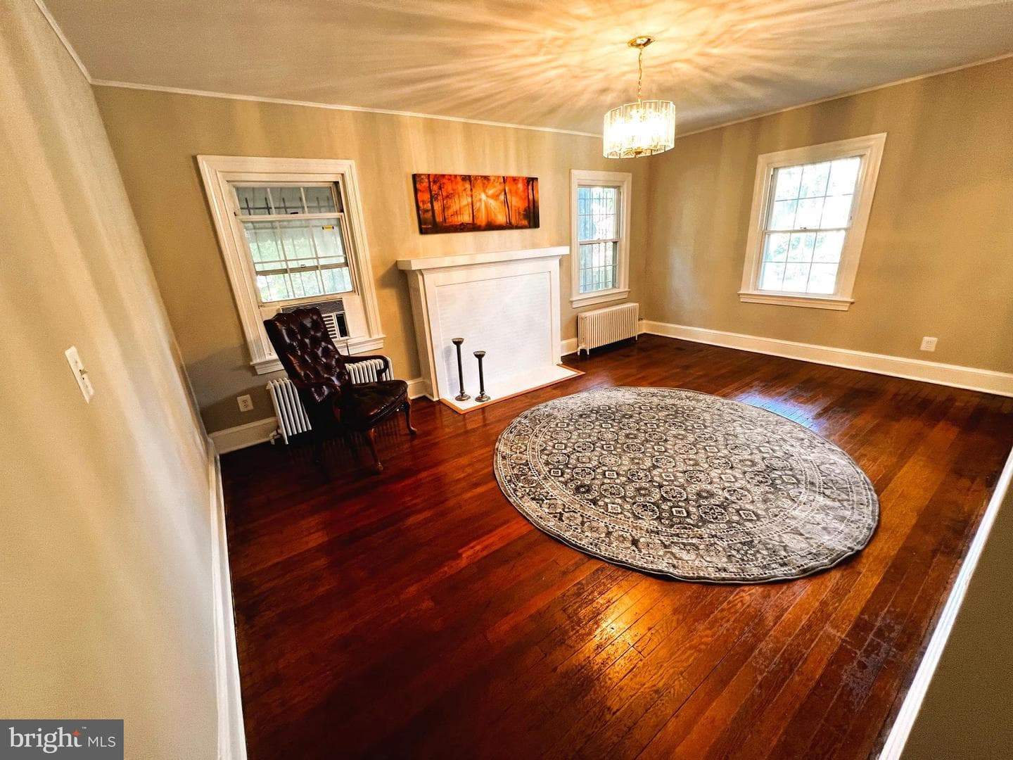 222 E Fairfax Street photo 37