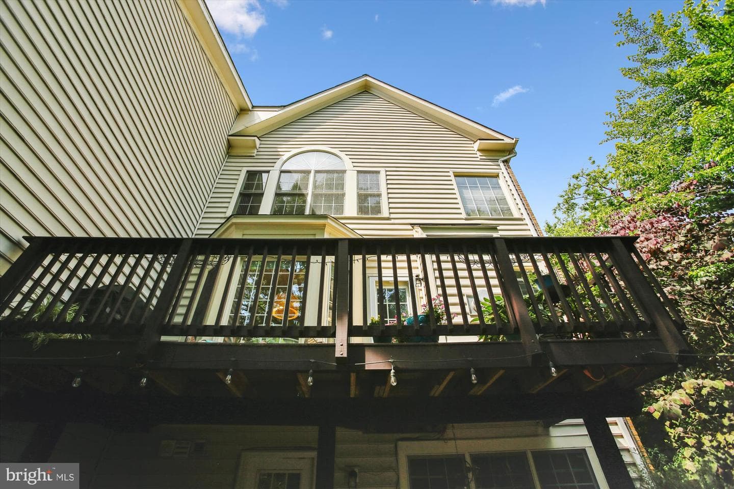 135 Rees Place photo 50