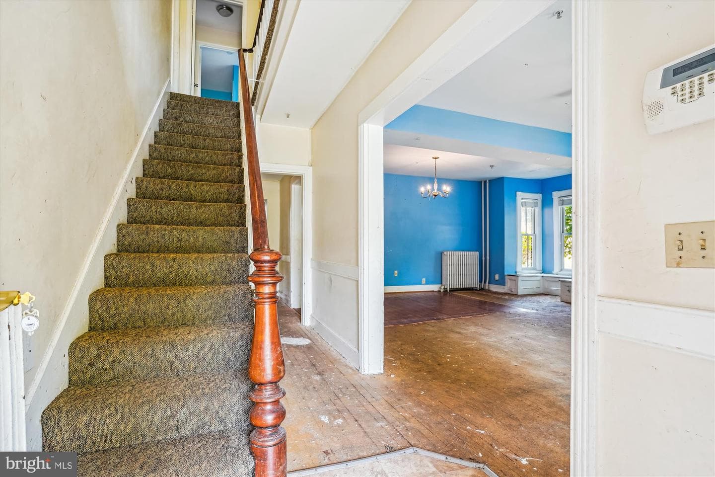 209 E Broad Street photo 15