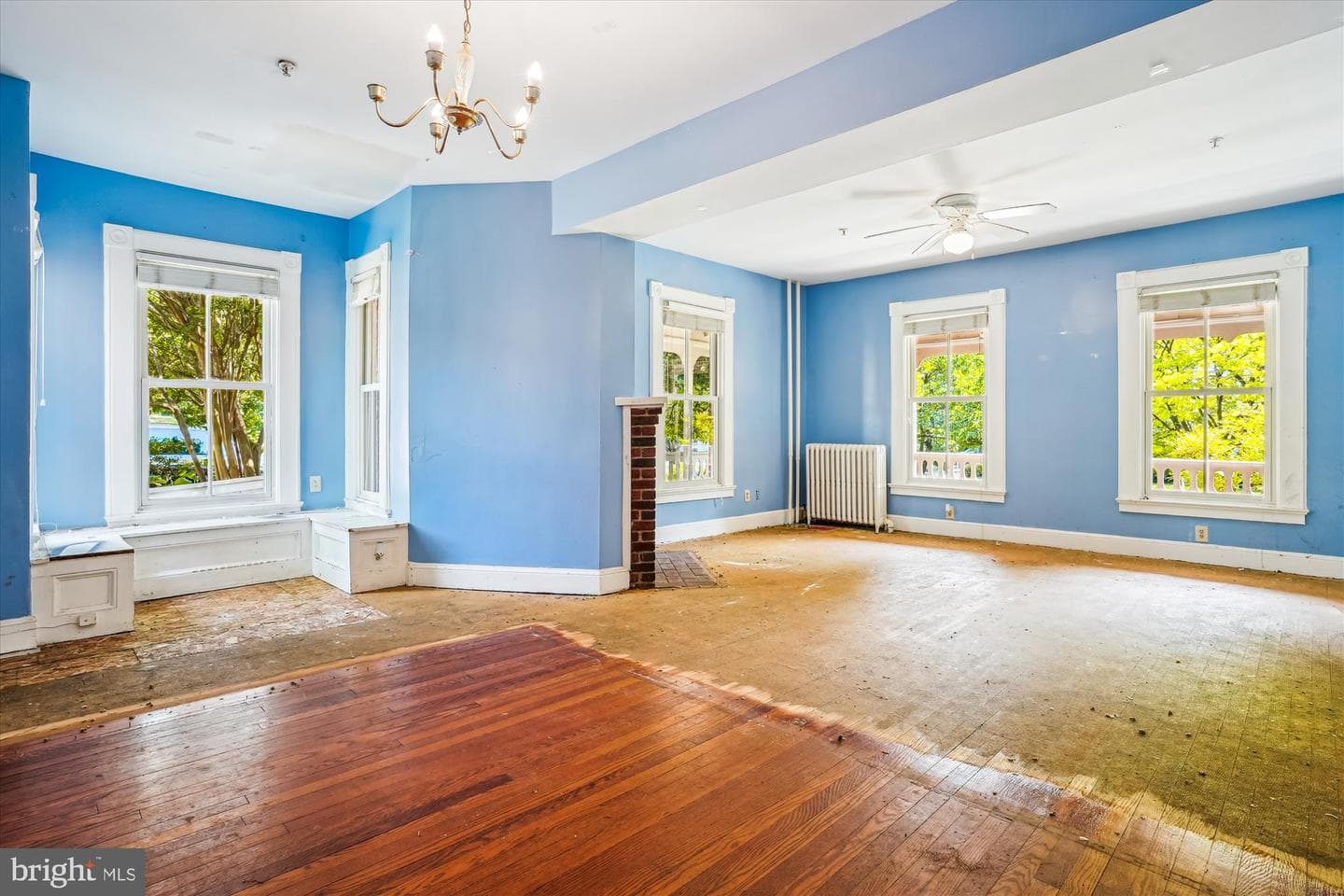 209 E Broad Street photo 18