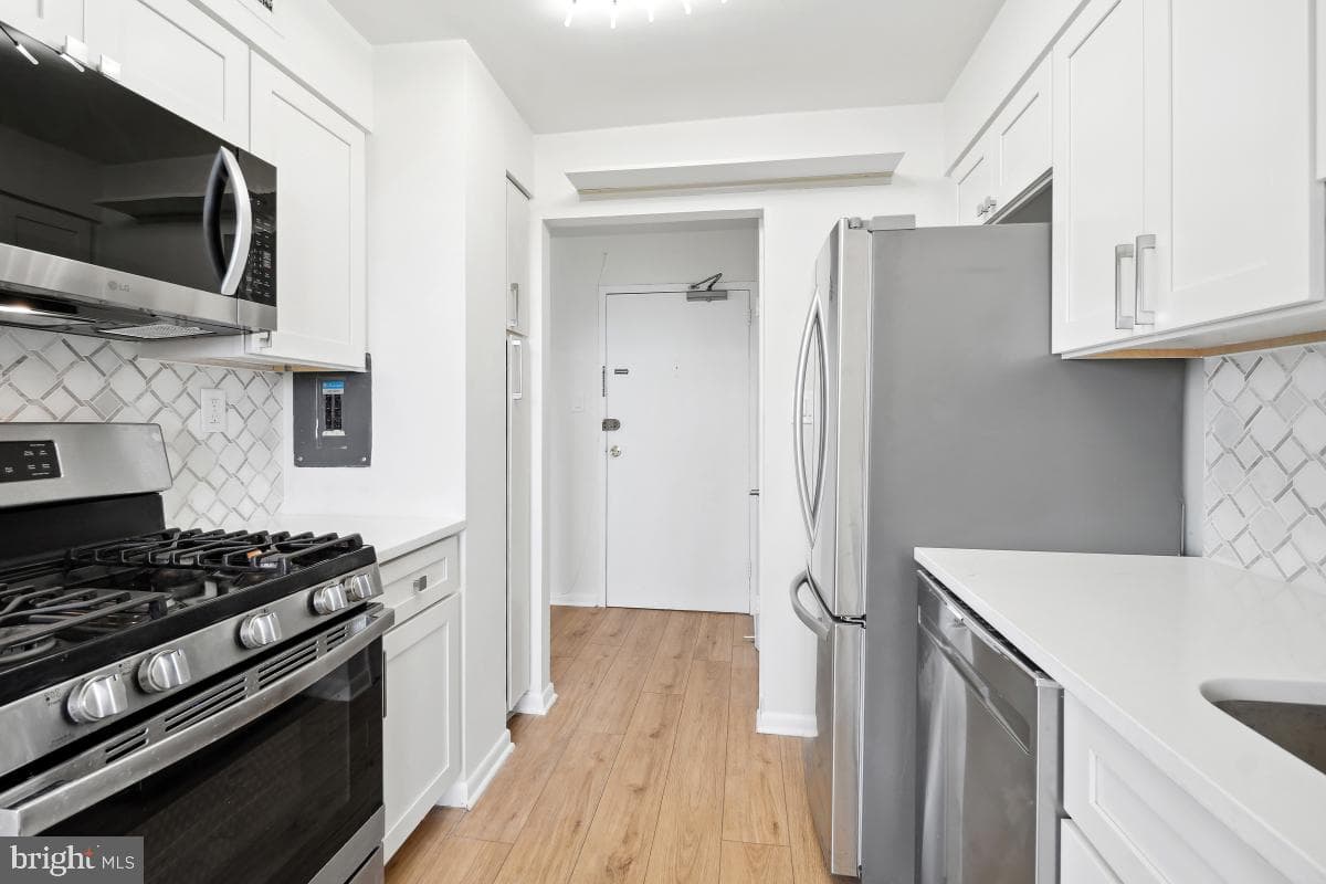 600 Roosevelt Boulevard #316 photo 9