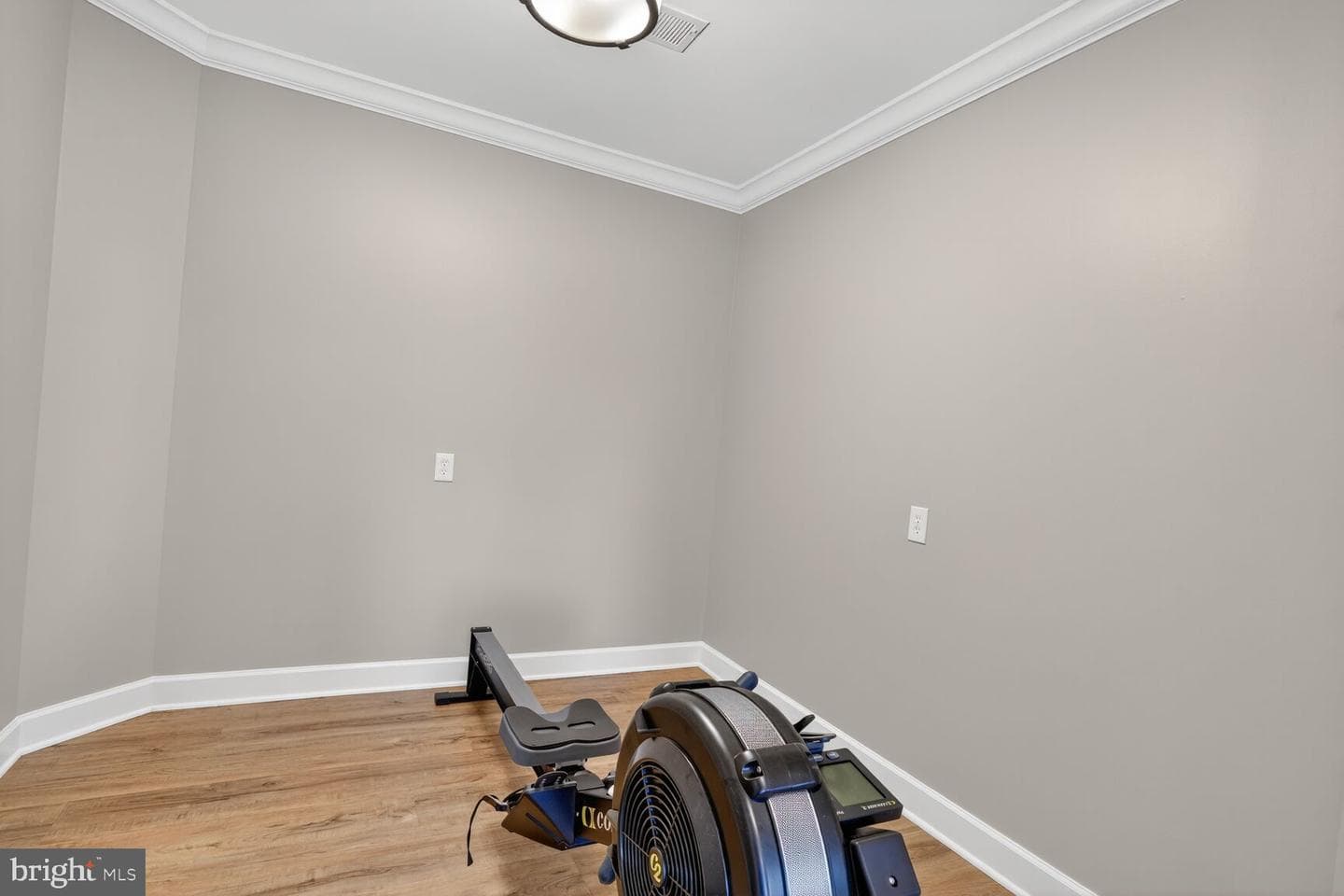 502 W Broad Street #501 photo 14