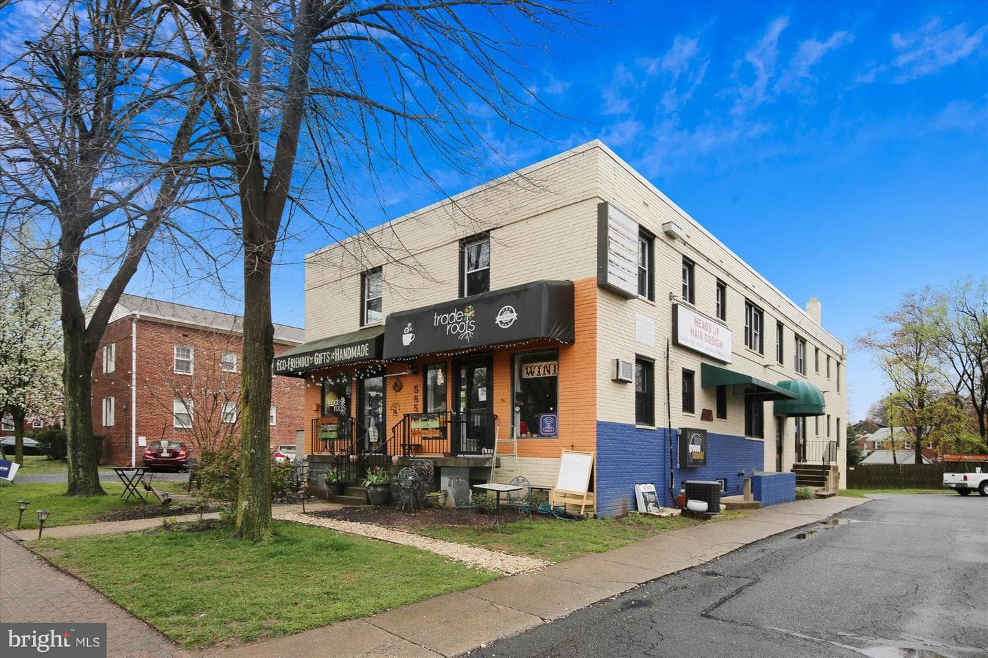 200 N Maple Avenue #415 photo 32