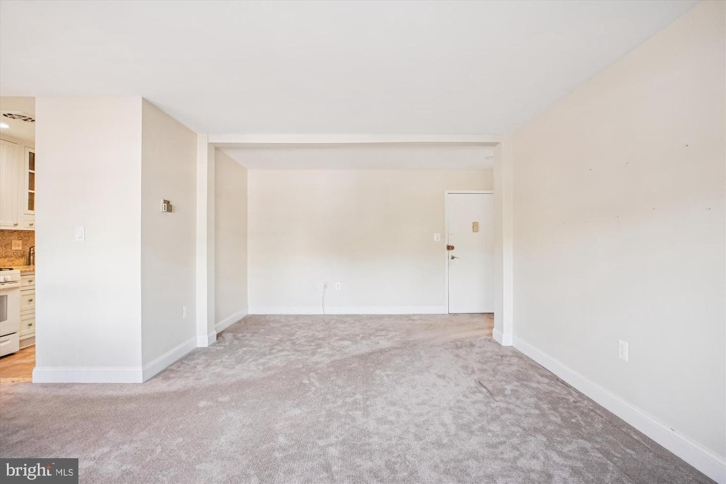 200 N Maple Avenue #415 photo 6