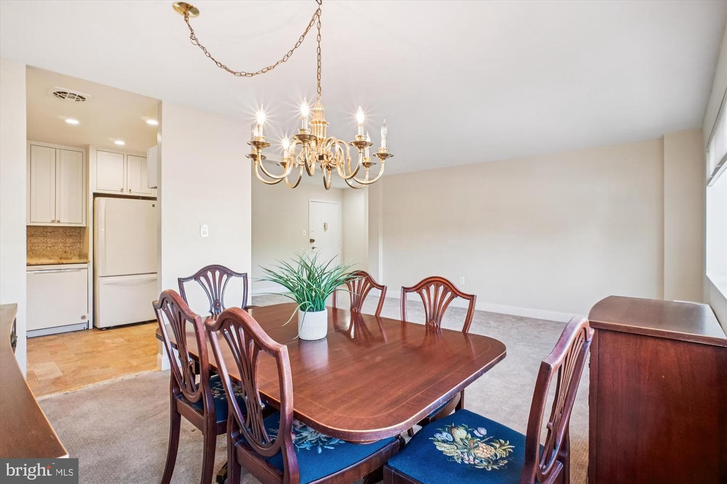 200 N Maple Avenue #415 photo 9