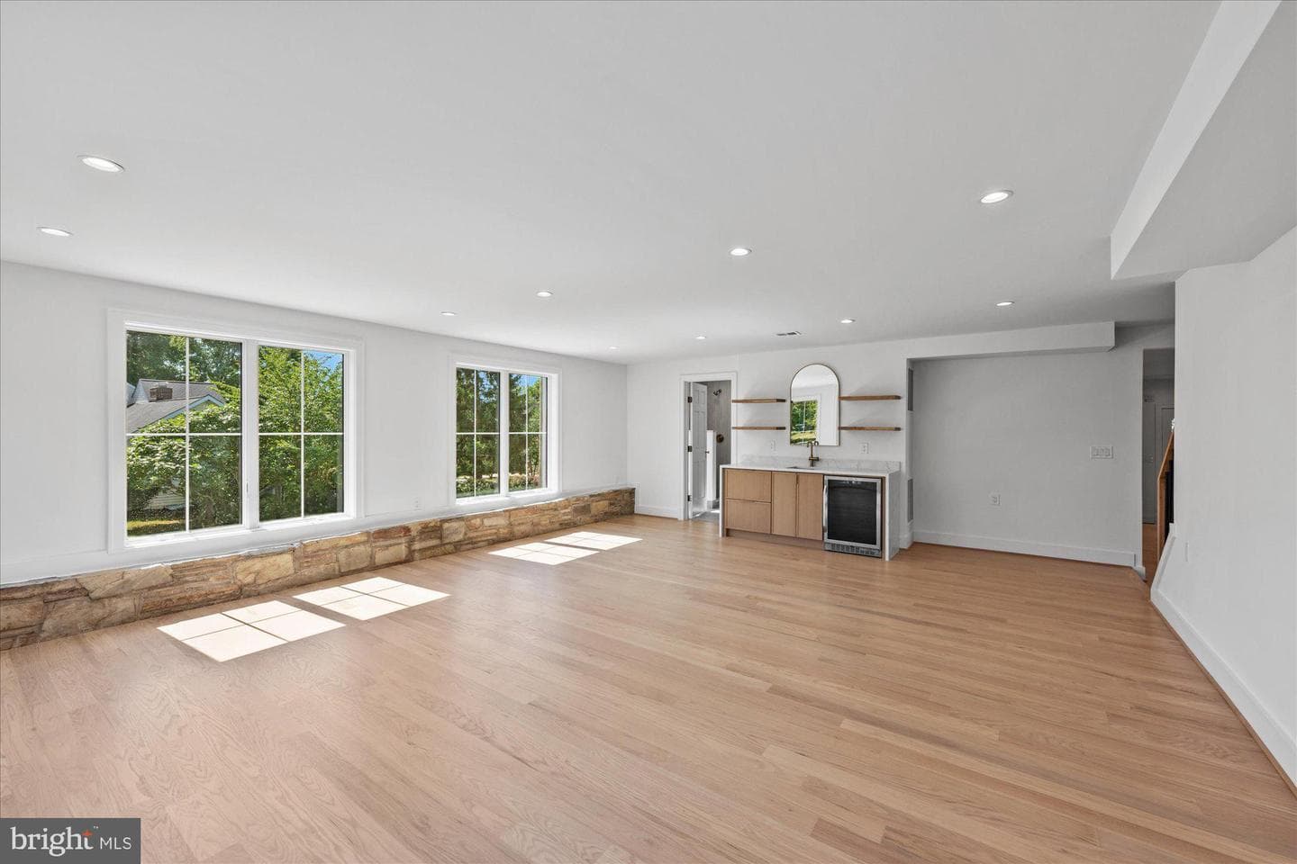 1200 Lincoln Avenue photo 11