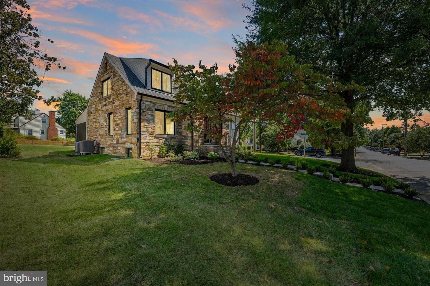 1200 Lincoln Avenue photo 3