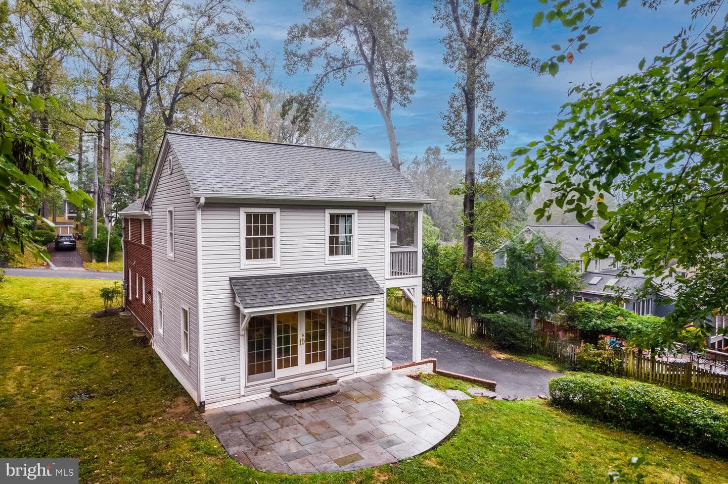 1307 Tracy Place photo 3