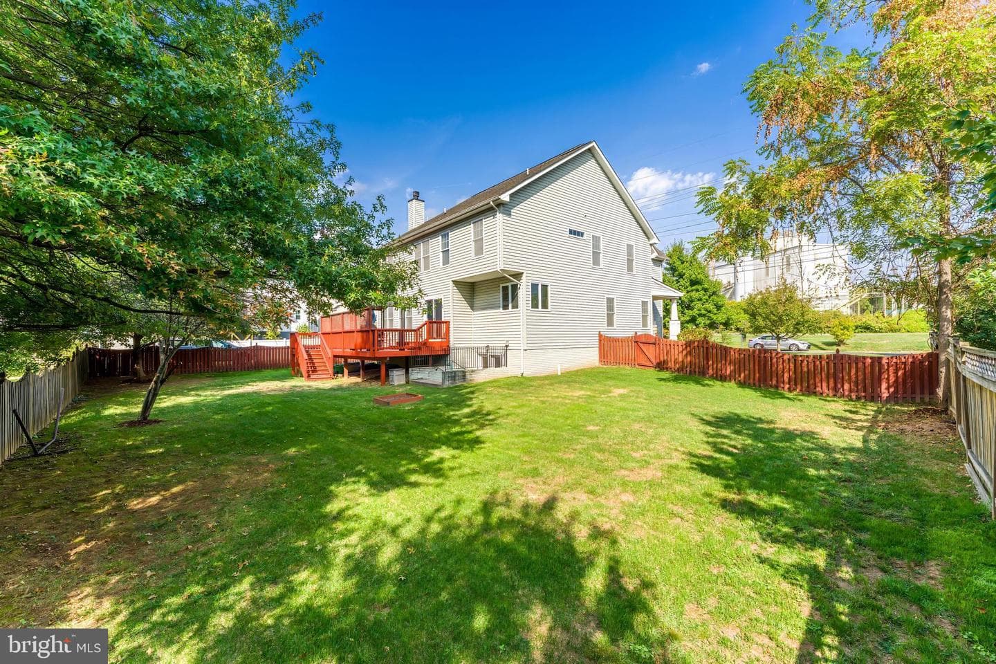 998 Railroad Avenue photo 85