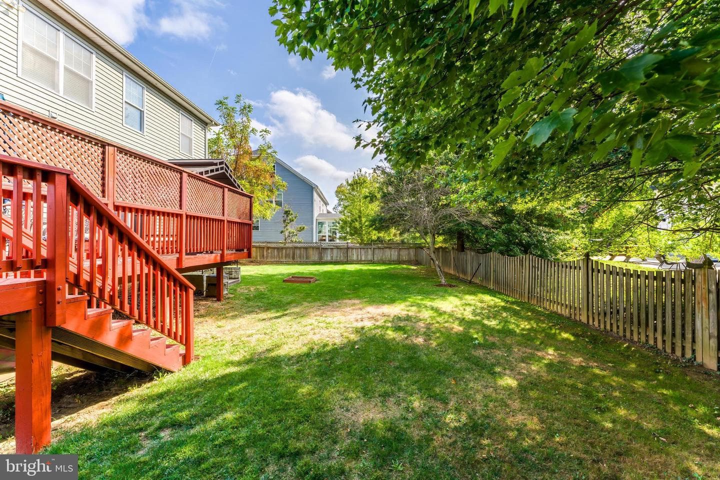 998 Railroad Avenue photo 89