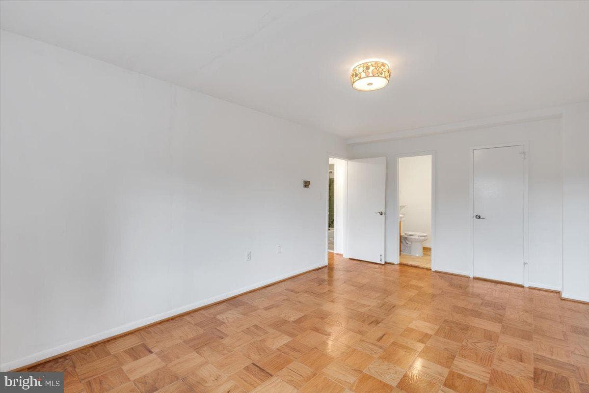 200 N Maple Avenue #416 photo 27