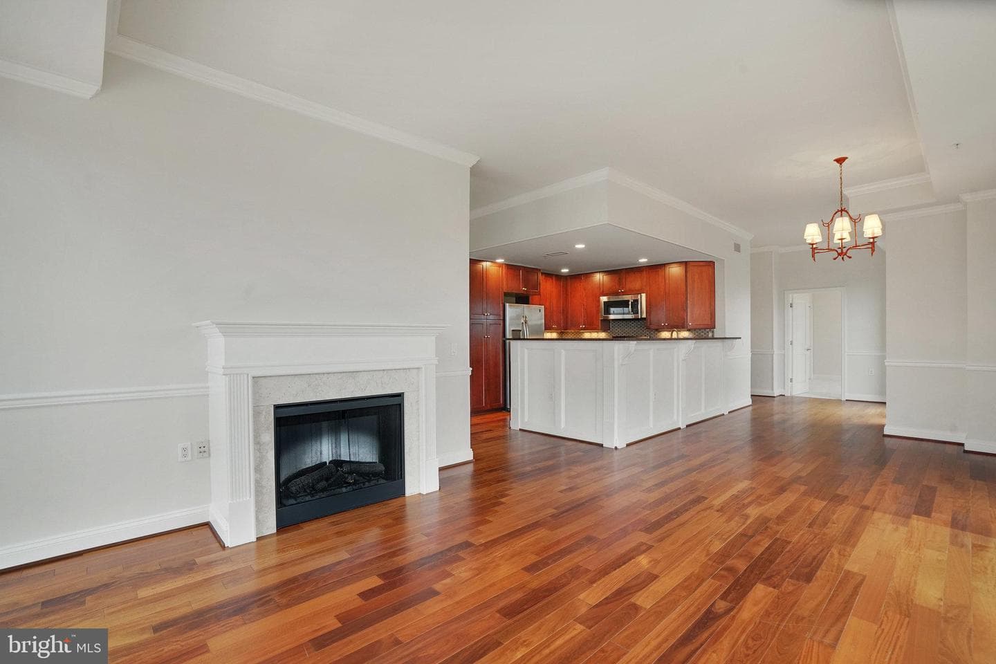 513 W Broad Street #702 photo 16