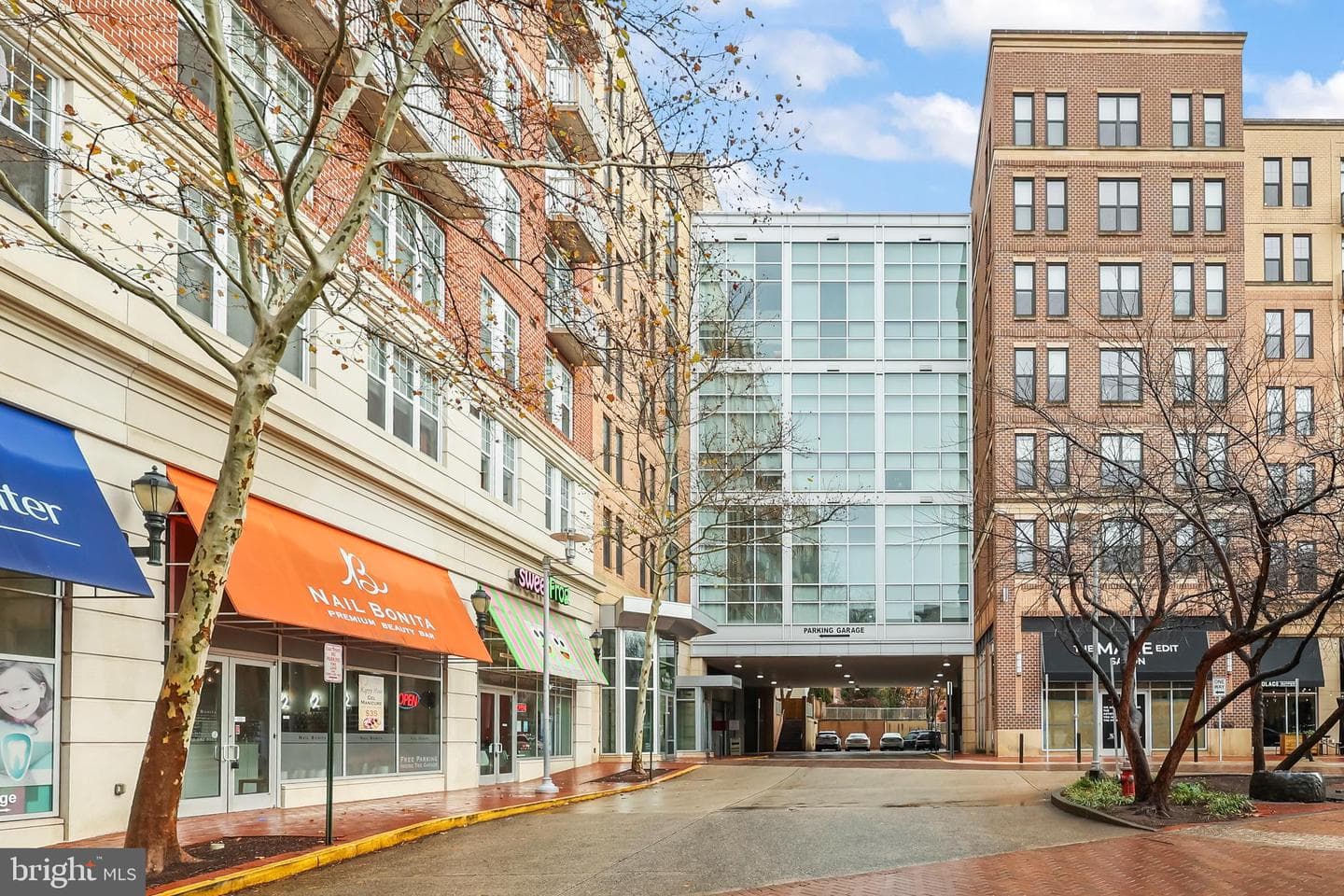 444 W Broad Street #504 photo 31