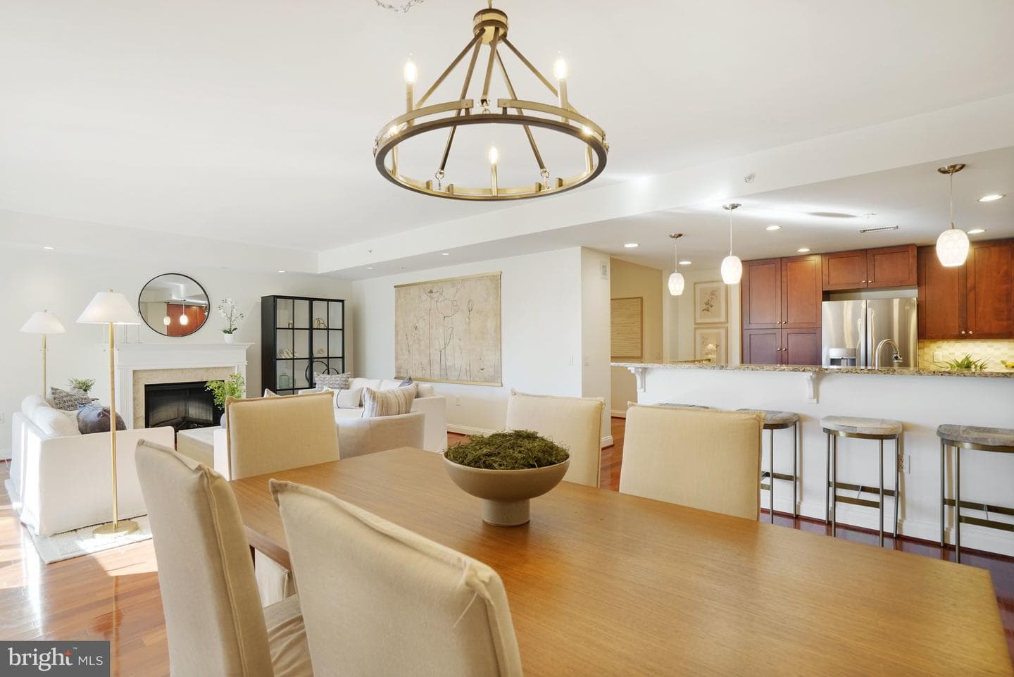 513 W Broad Street #510 photo 11