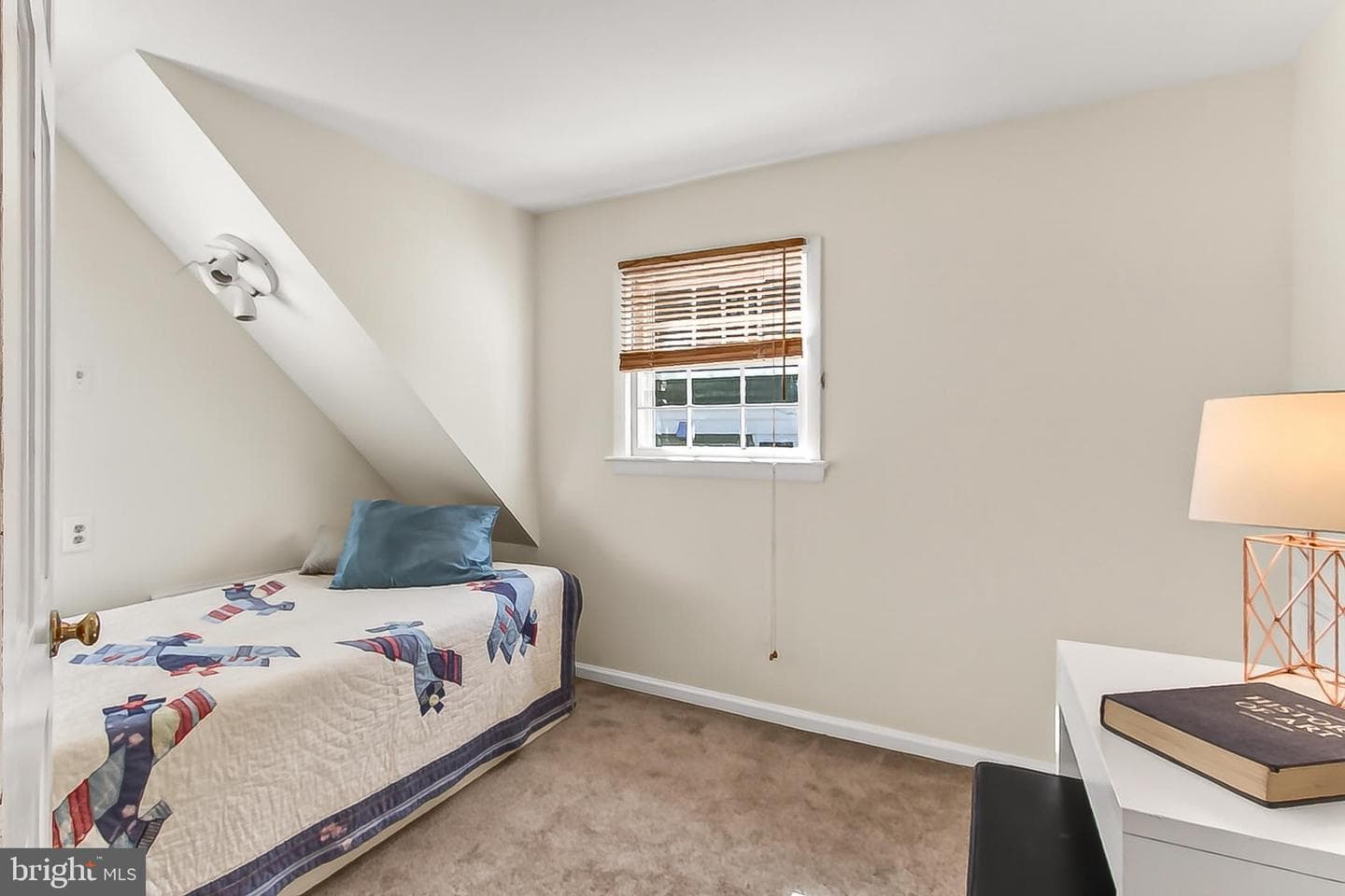 410 Jackson Street photo 24