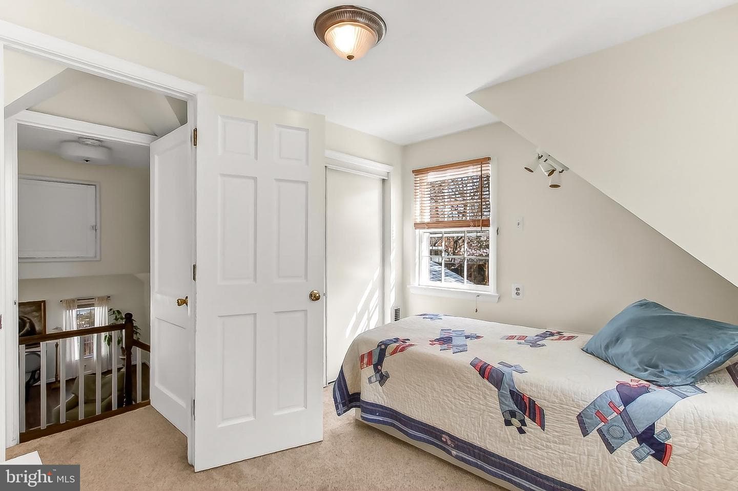 410 Jackson Street photo 25