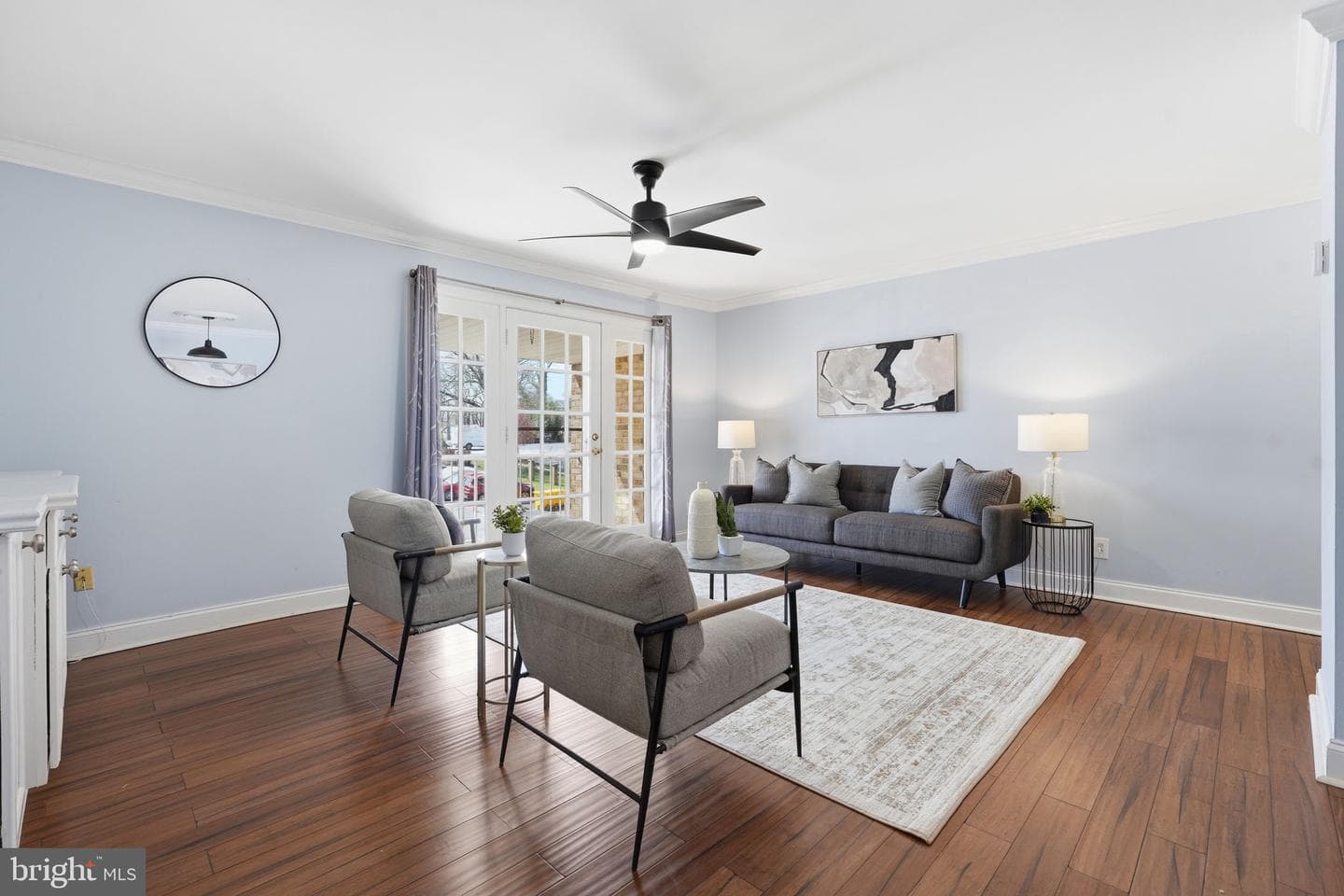 1138 S Washington Street #204 photo 4