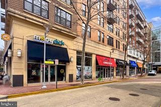444 W Broad St photo 44