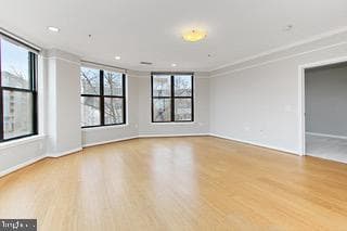 444 W Broad St photo 7