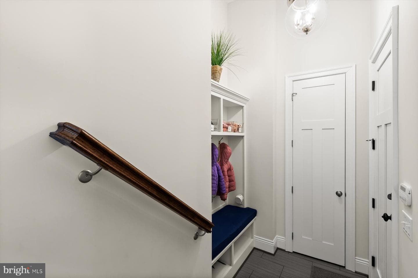 311 Grove Avenue photo 21