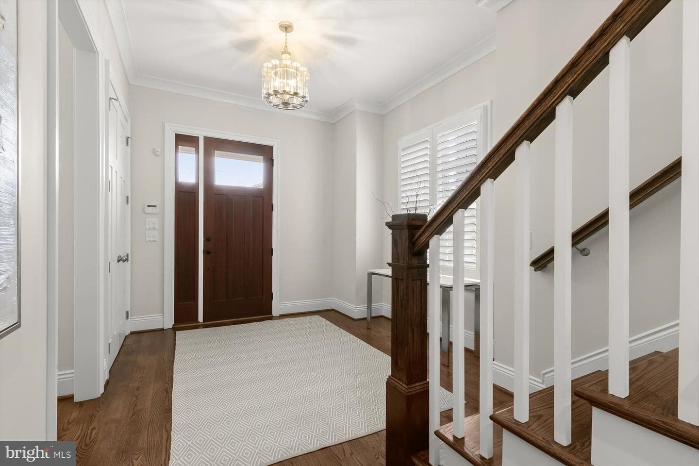 311 Grove Avenue photo 3