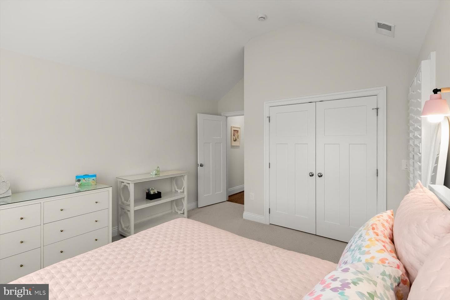 311 Grove Avenue photo 41