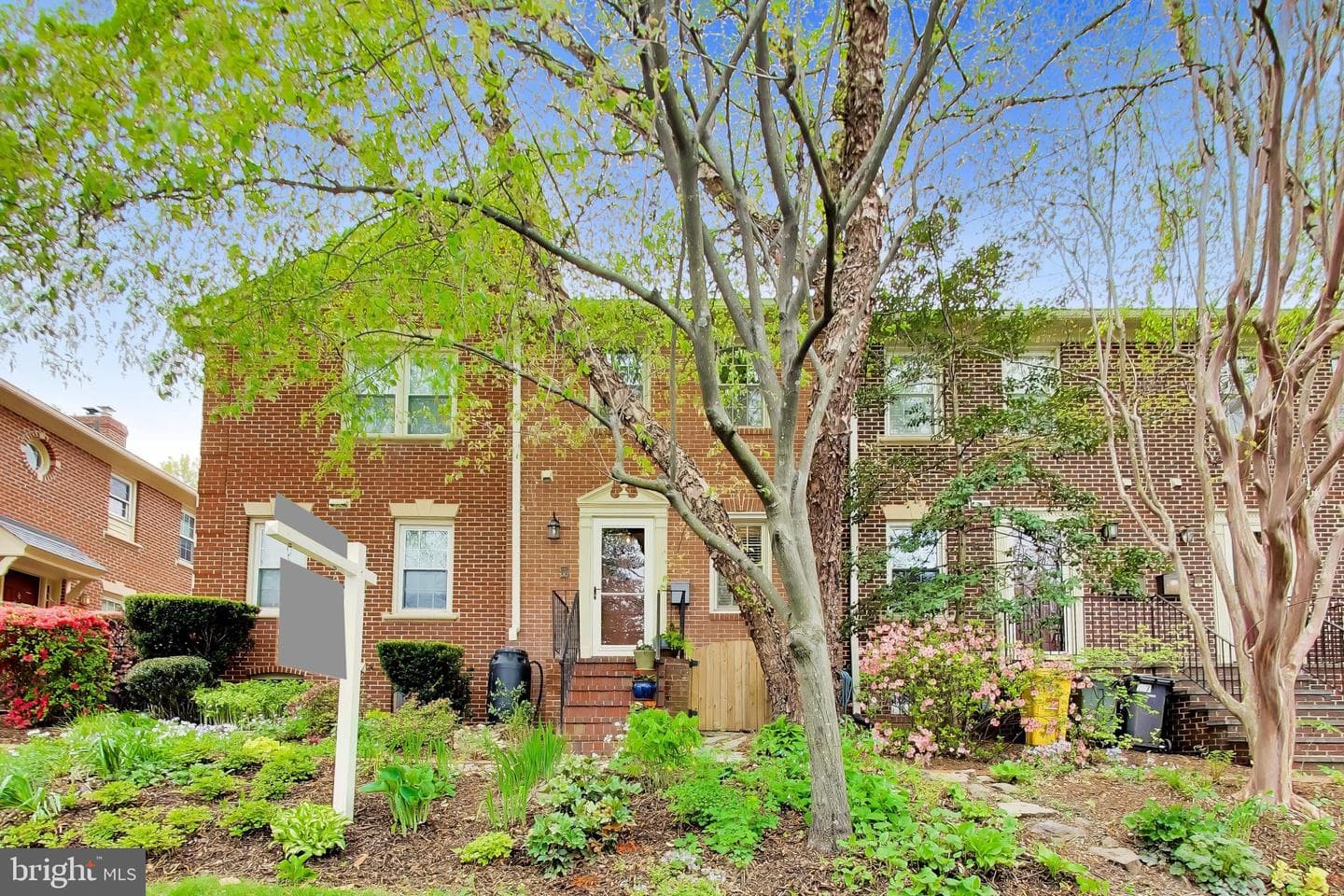 115 Great Falls Street photo 2