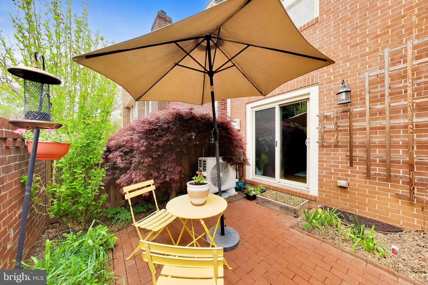 115 Great Falls Street photo 32
