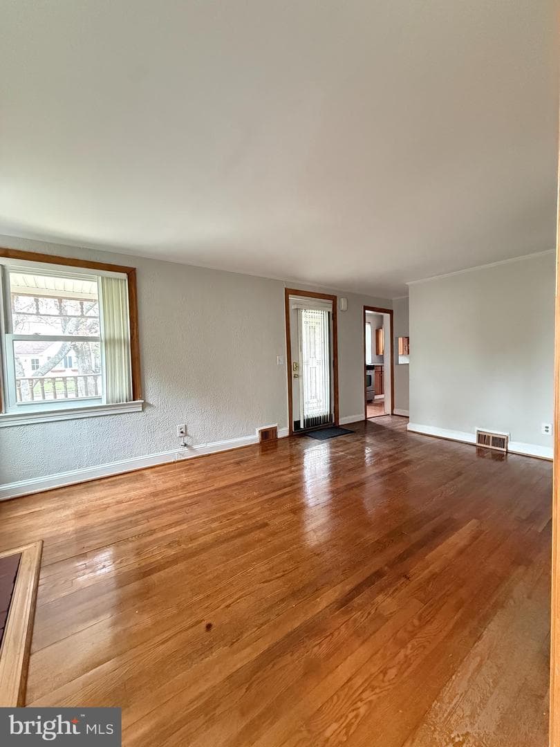 115 S Spring Street photo 10