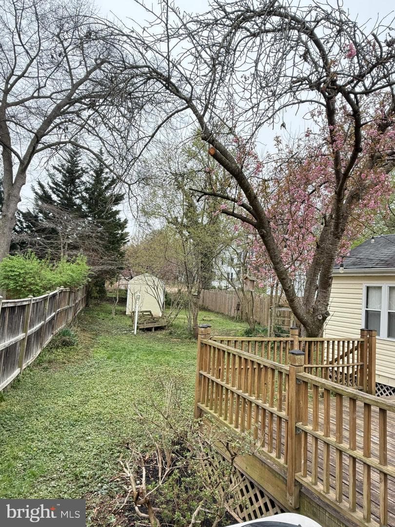 115 S Spring Street photo 25