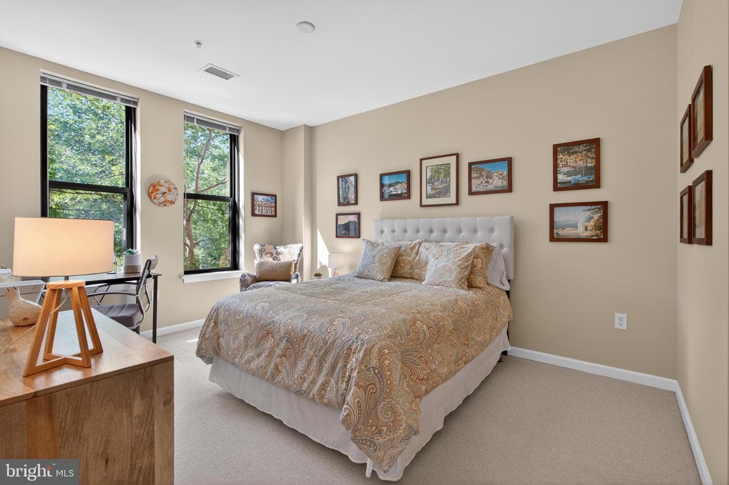 444 W Broad Street #230 photo 16