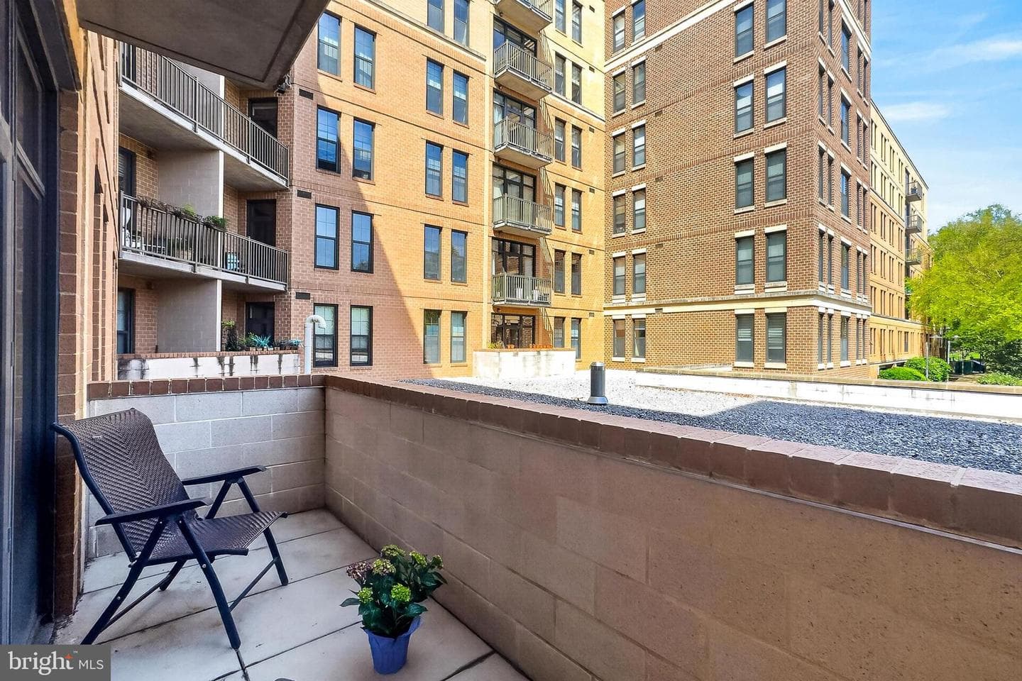 444 W Broad Street #224 photo 16