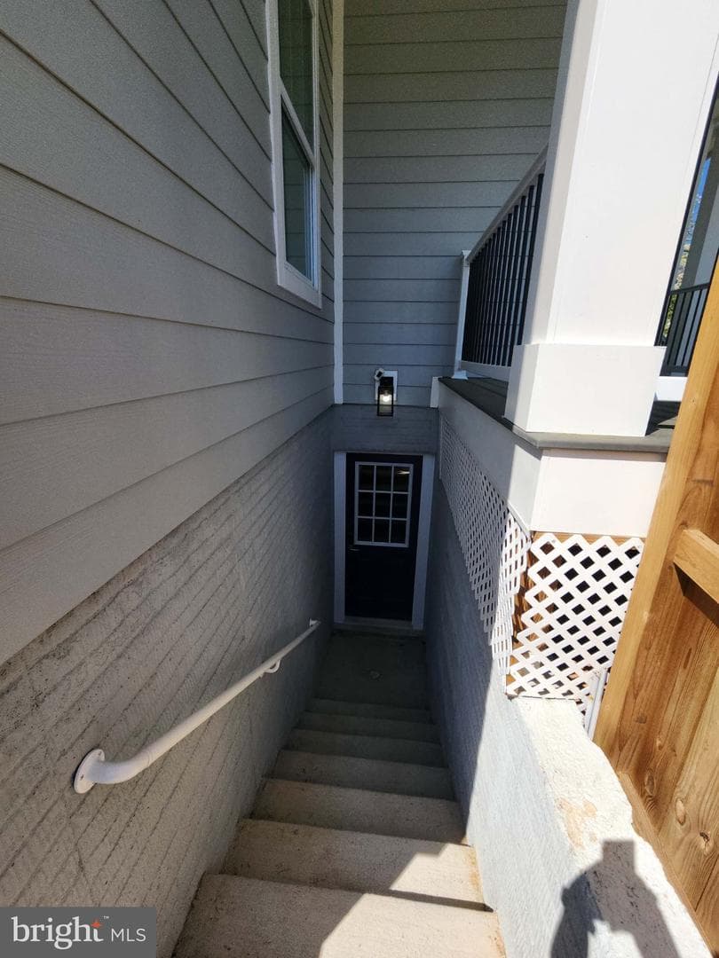 309 N Spring Street photo 11